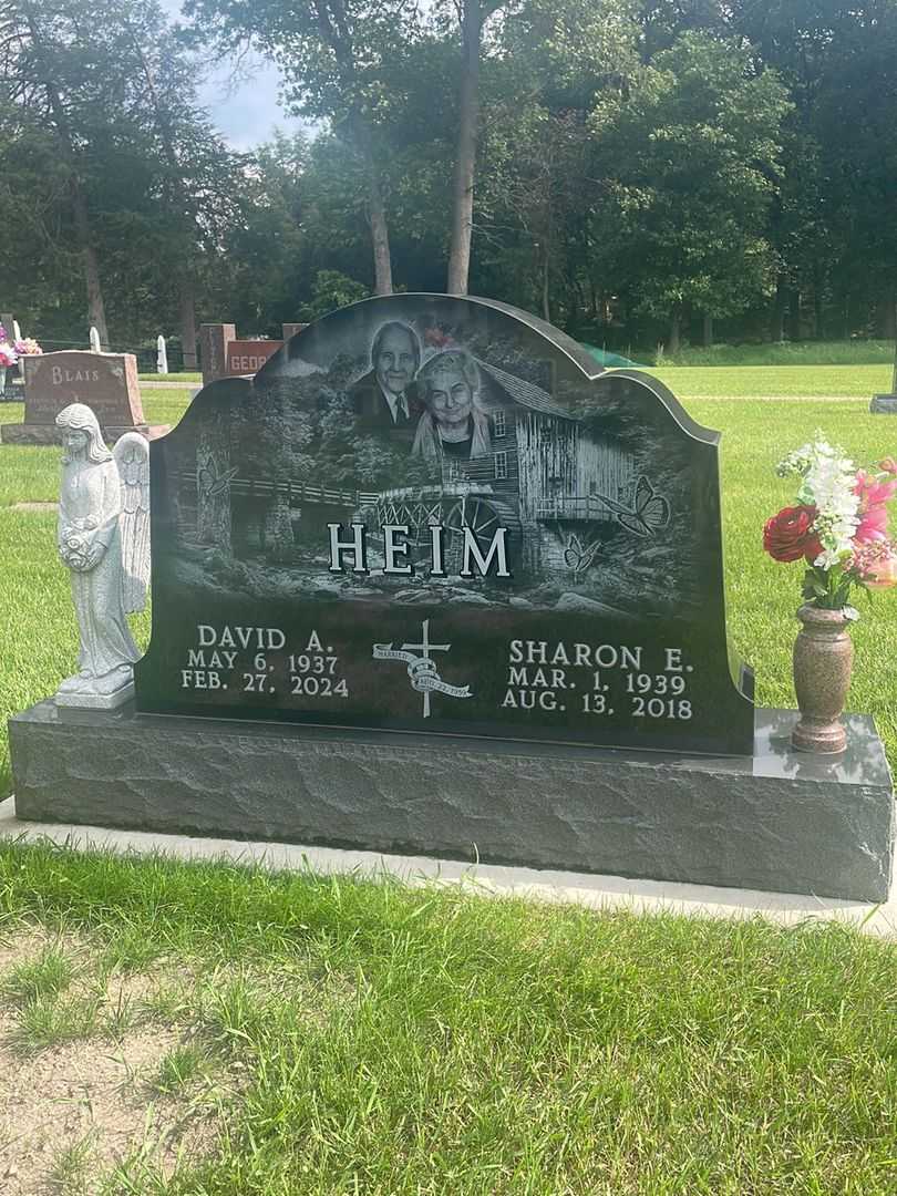 David A. Heim's grave. Photo 2