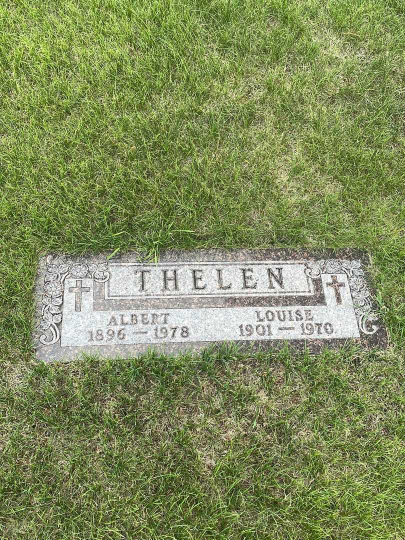 Albert Thelen's grave. Photo 2