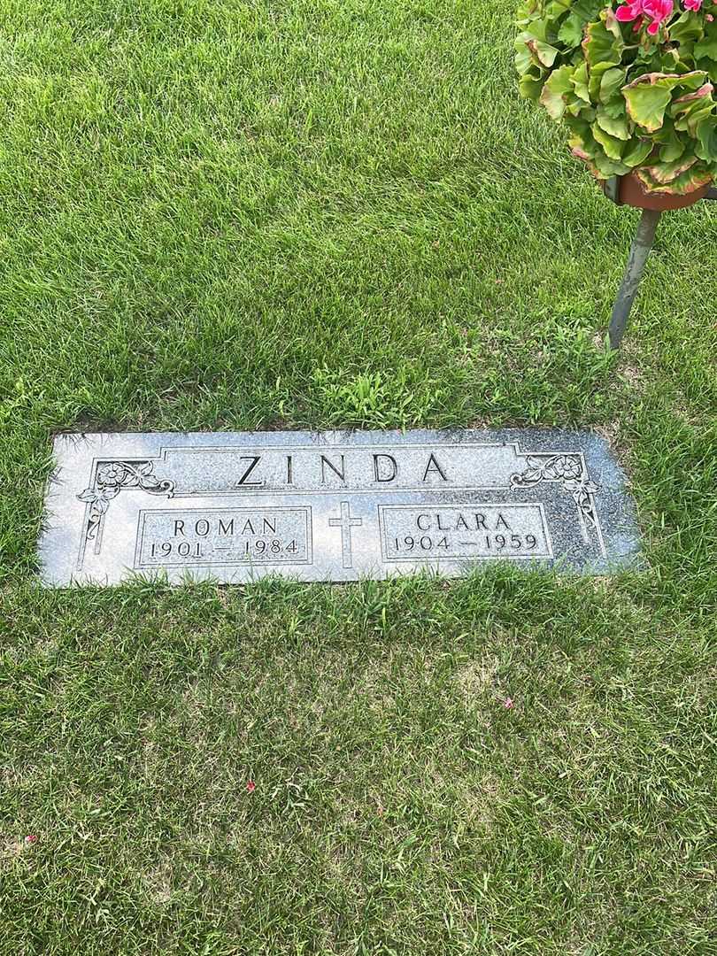 Roman Zinda's grave. Photo 2