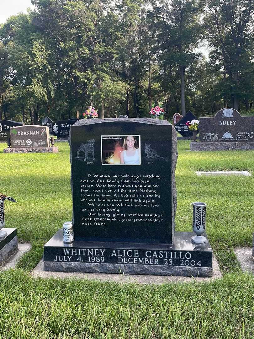 Whitney Alice Castillo's grave. Photo 2
