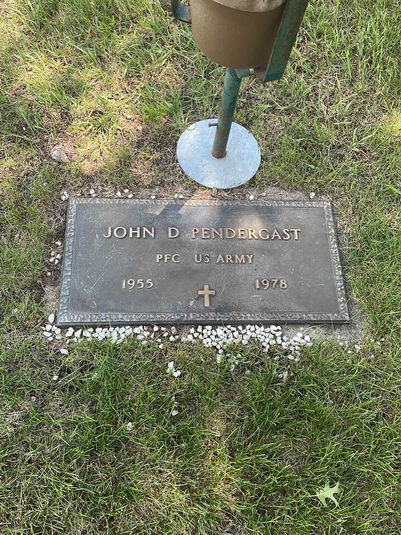 John D. Pendergast's grave. Photo 2