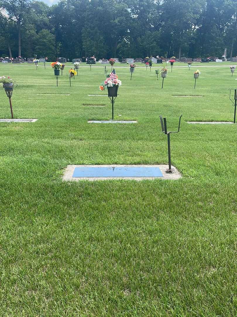 Dolores M. Theisen Mick's grave. Photo 1