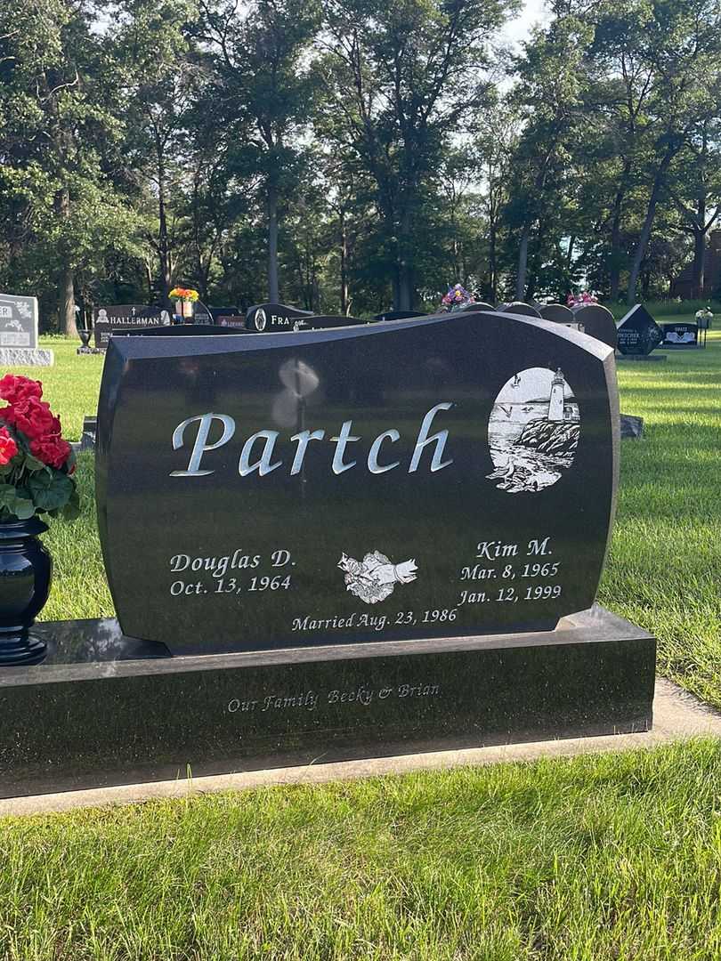 Kim M. Partch's grave. Photo 2