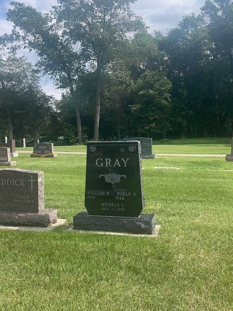 Michele L. De Keynel Gray's grave. Photo 1
