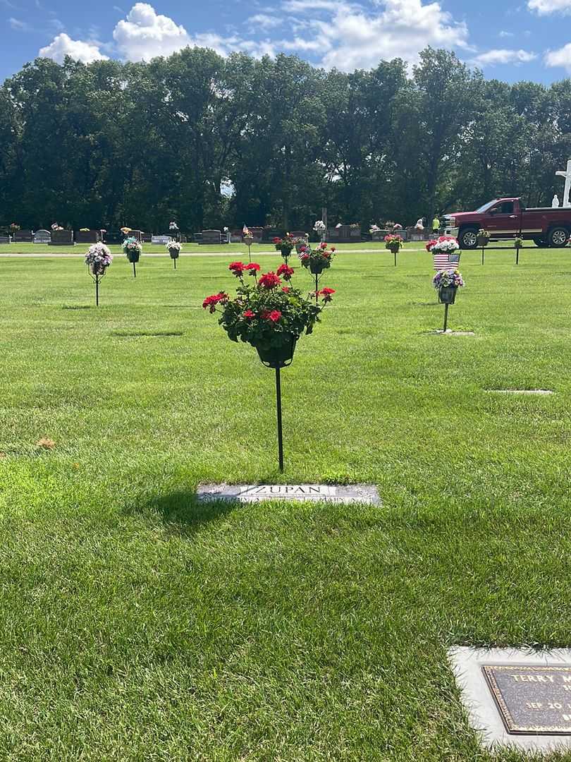 Mary A. Zupan's grave. Photo 1