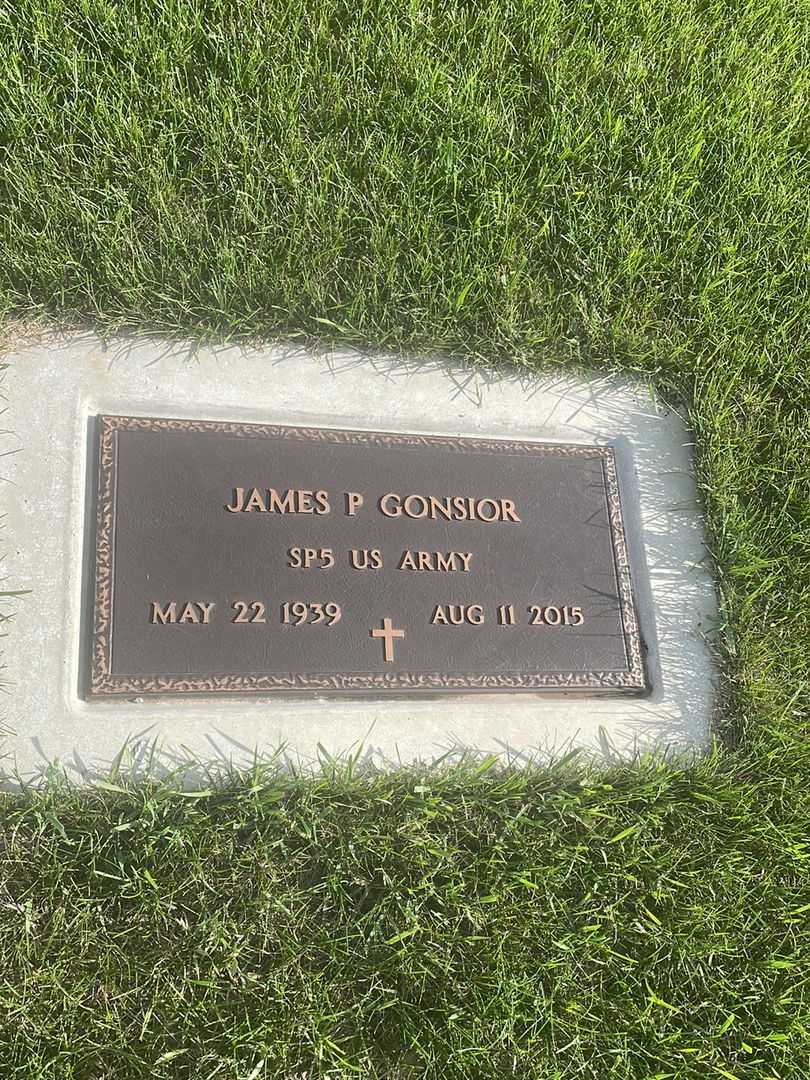 James P. Gonsior's grave. Photo 3