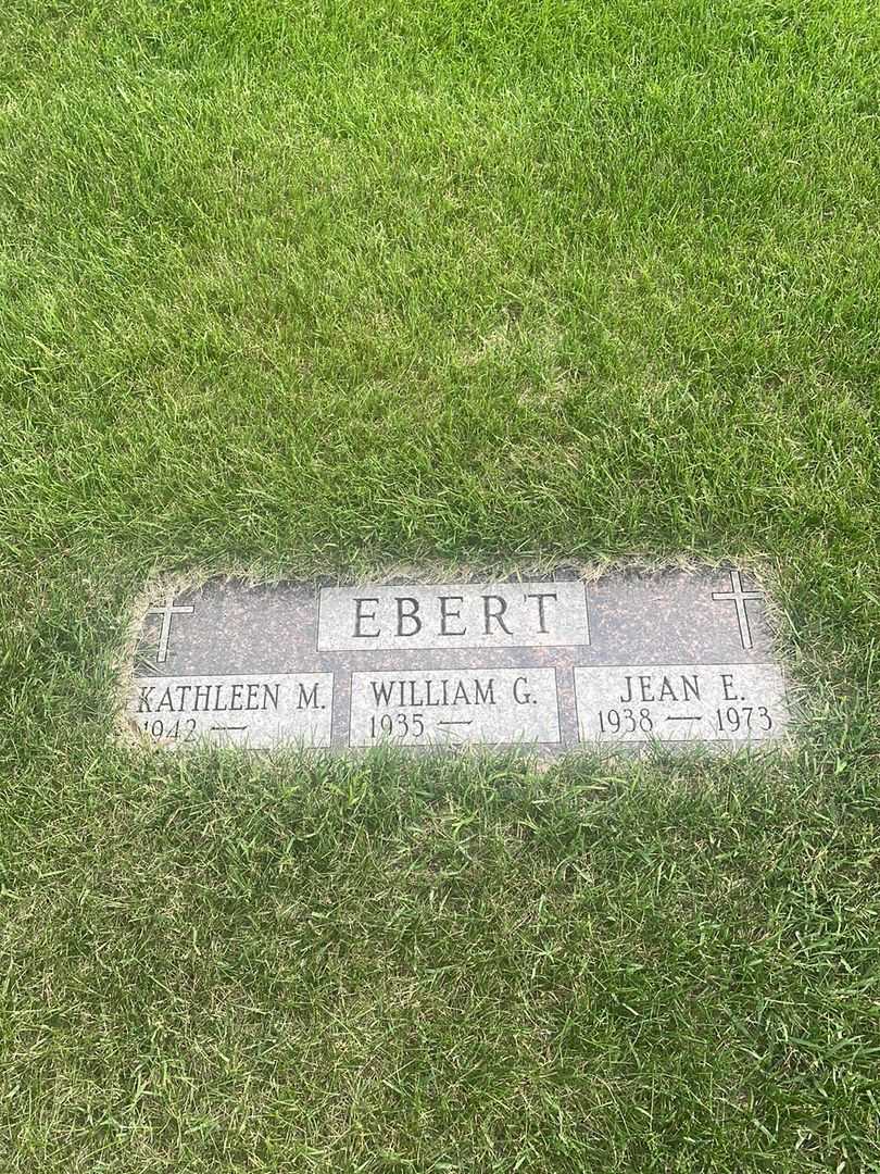 Jean Elizabeth Ebert's grave. Photo 2