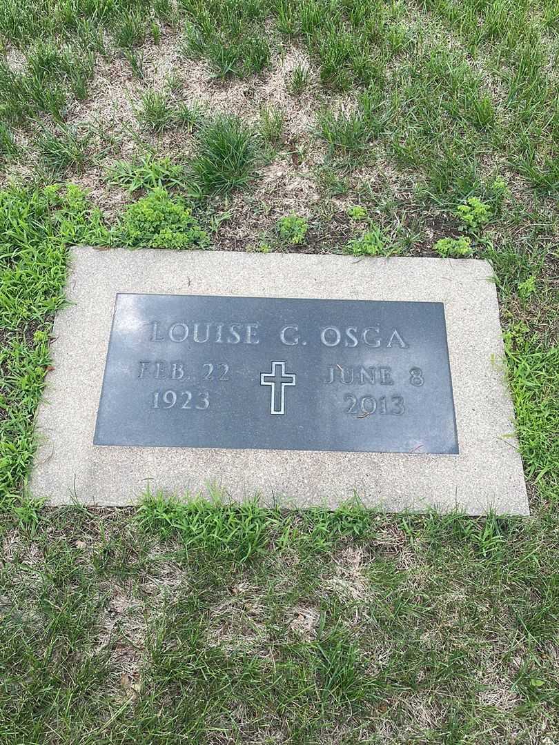 Louise G. Osga's grave. Photo 2