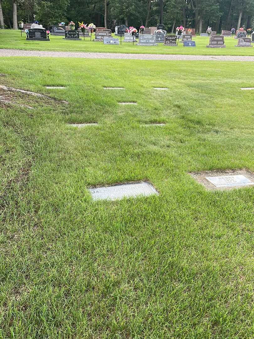 James Kedrowski's grave. Photo 1