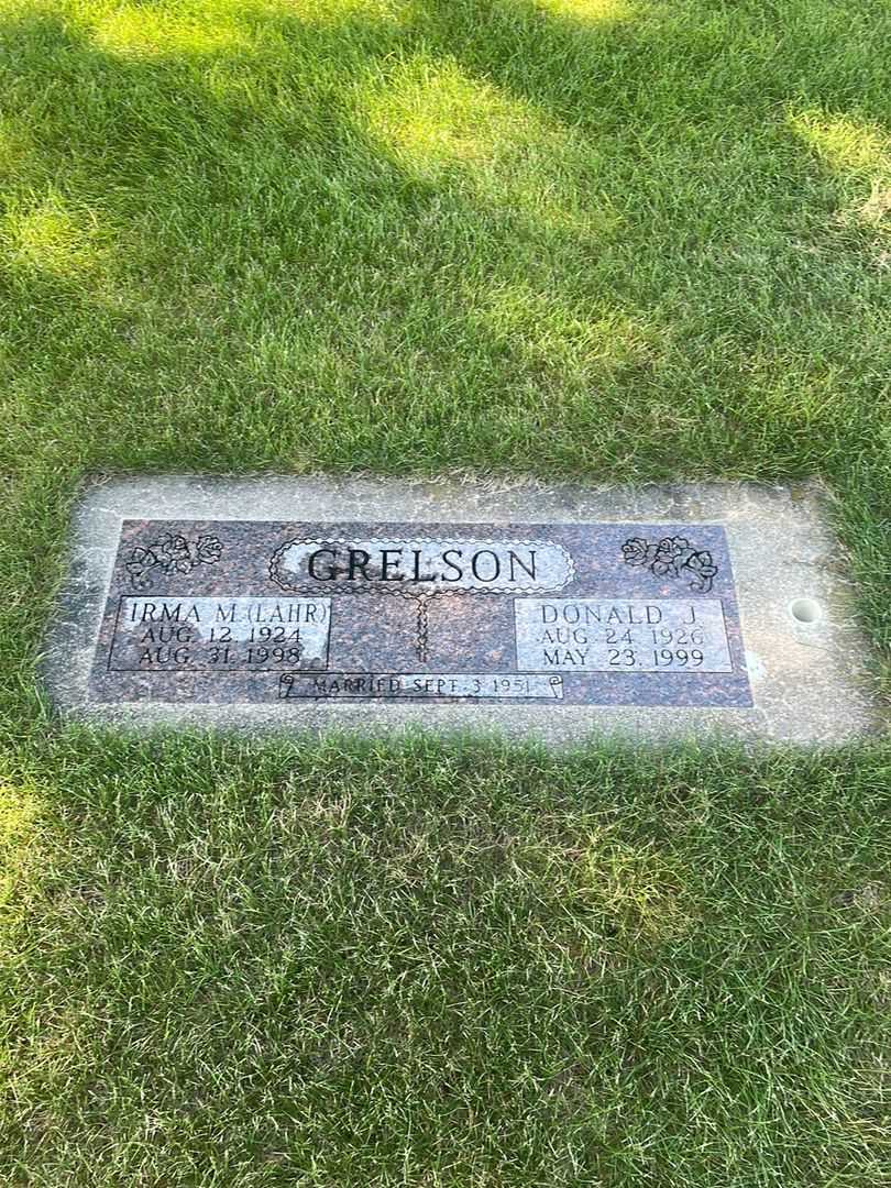 Irma M. Lahr Grelson's grave. Photo 2
