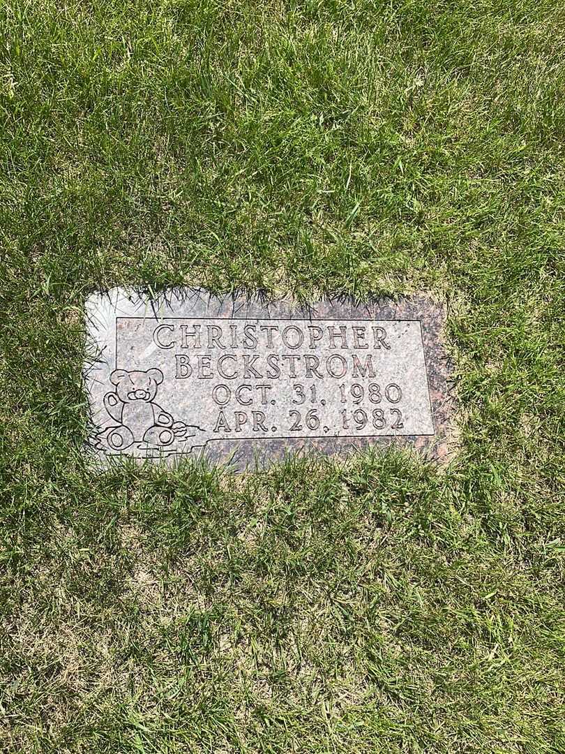 Christopher Beckstrom's grave. Photo 2