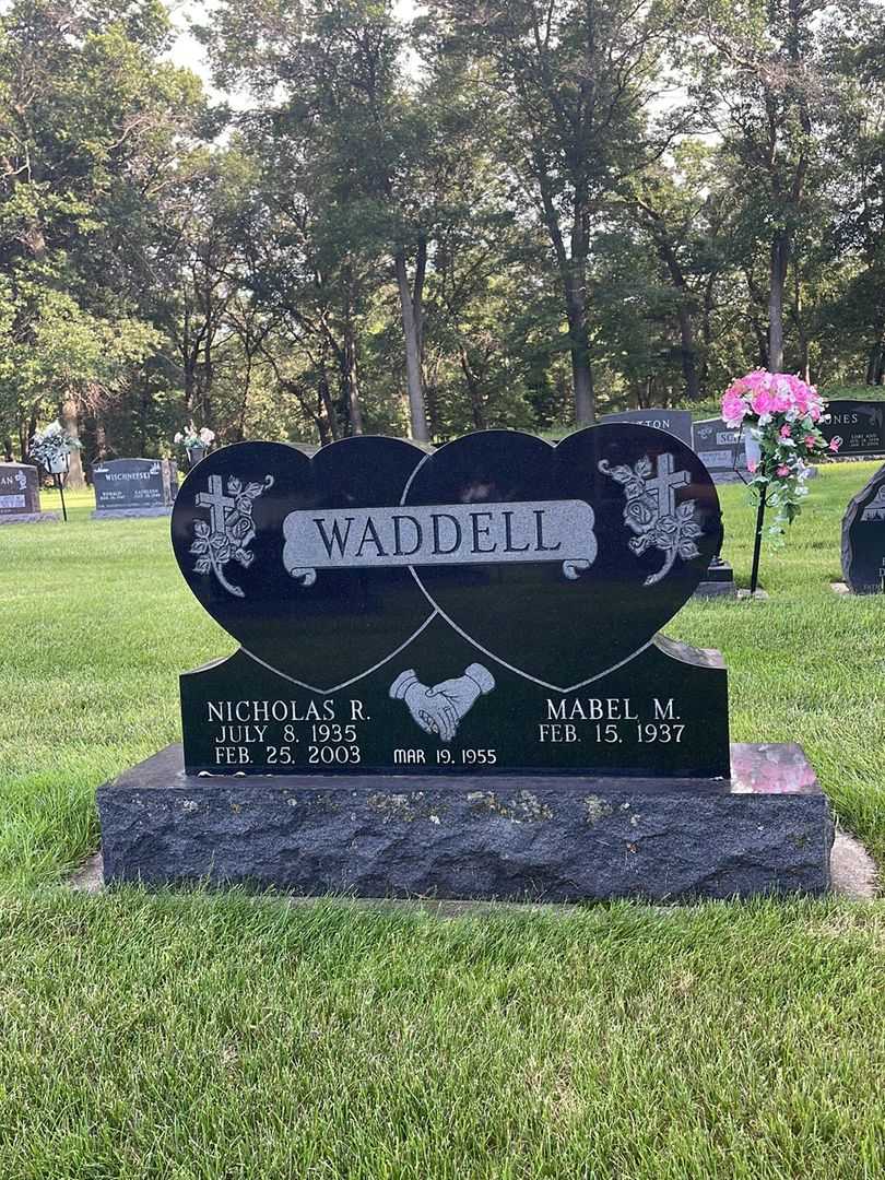 Nicholas R. Waddell's grave. Photo 2