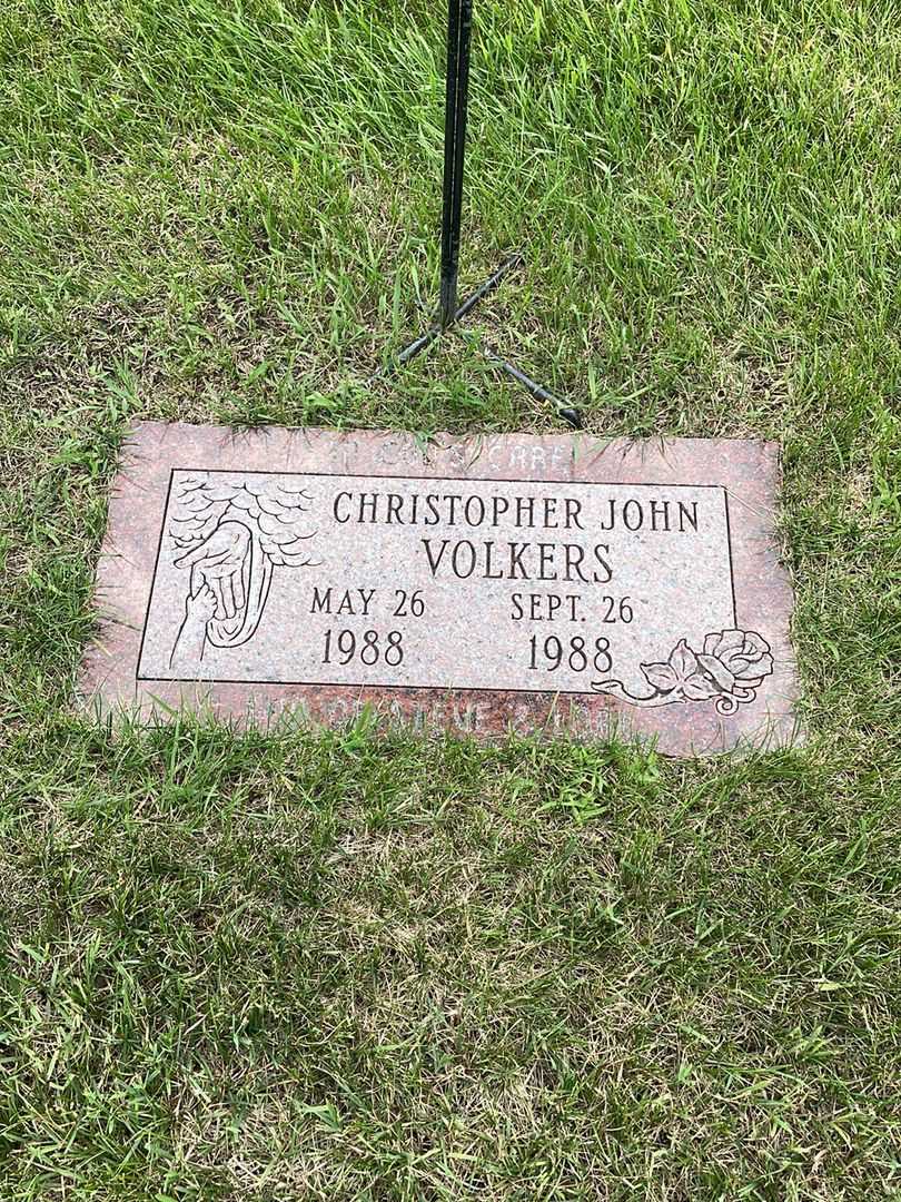 Christopher John Volkers's grave. Photo 2