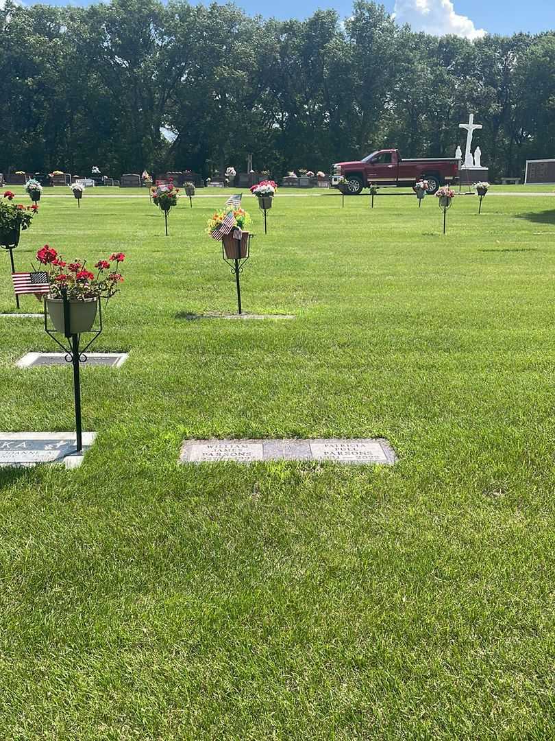 William James Parsons's grave. Photo 1