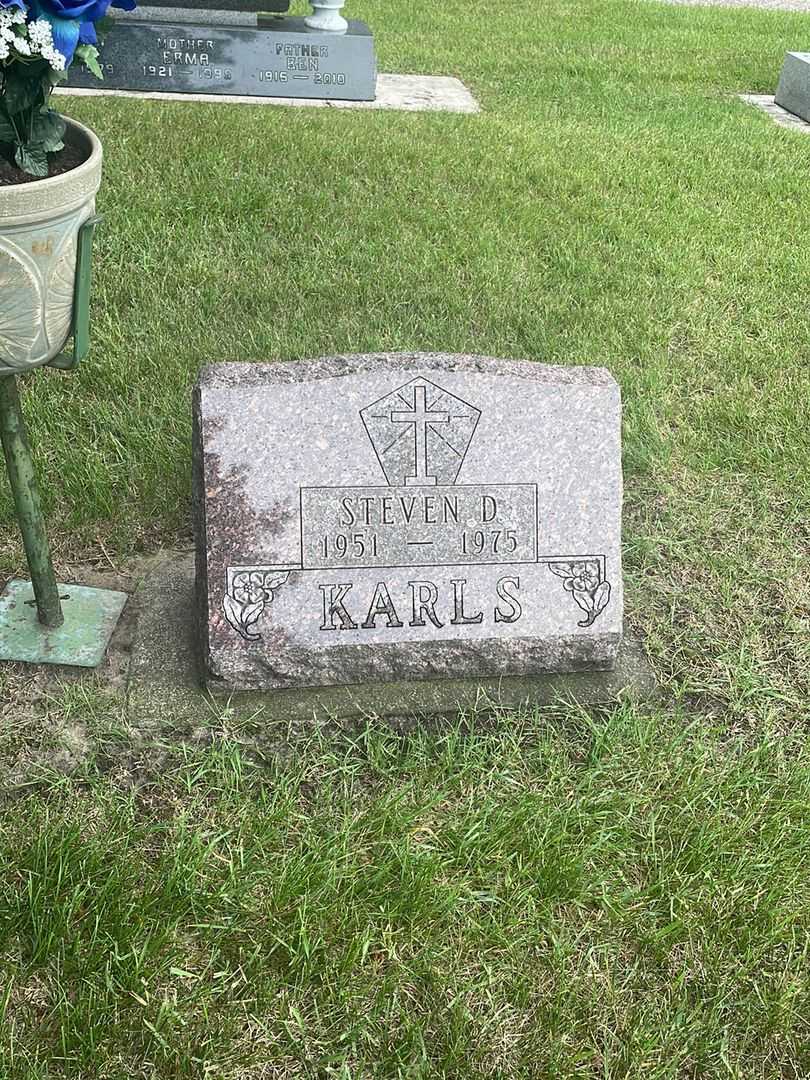 Steven D. Karls's grave. Photo 2